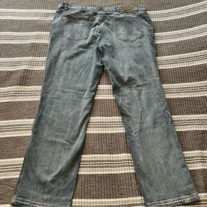Duluth Flex Ballroom Jeans Relaxed Fit
